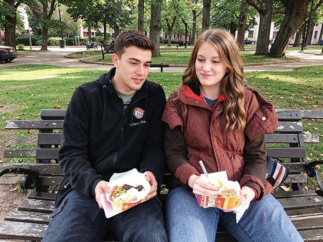 couple out on cheap date with woman wondering how to filter low effort men