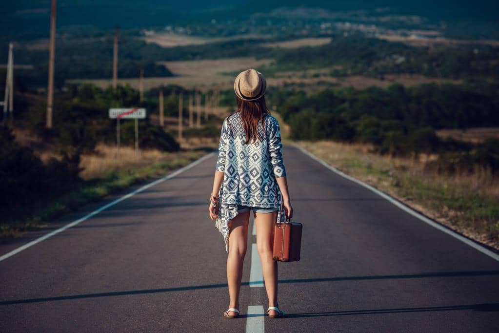 11 Hidden Points of No Return for Women in Relationships 3 young beautiful asian woman in hippy style