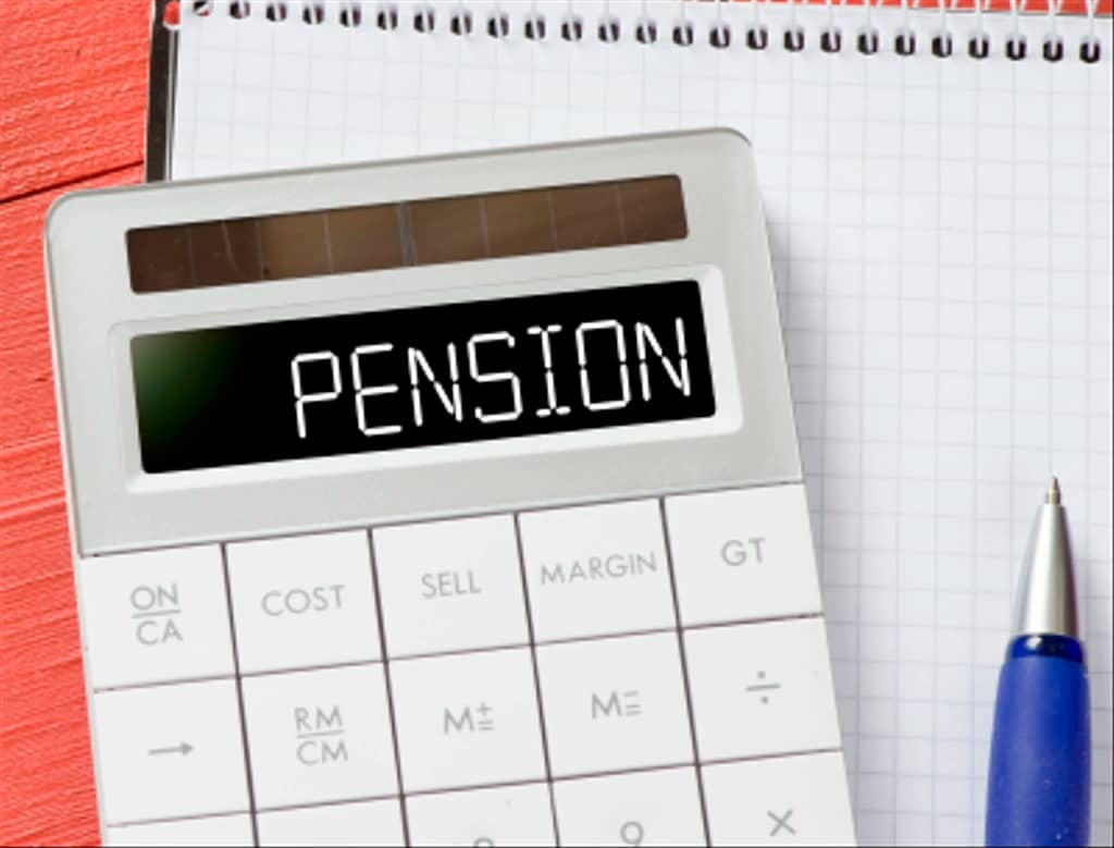 7 Devastating Financial Mistakes in Gray Divorce: How to Avoid Them 6 calculator with pension word