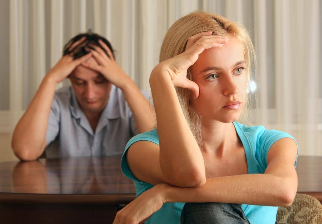 Guide to Honest Divorce Talk: 5 Examples and Possible Reactions 17 stock photo conflict