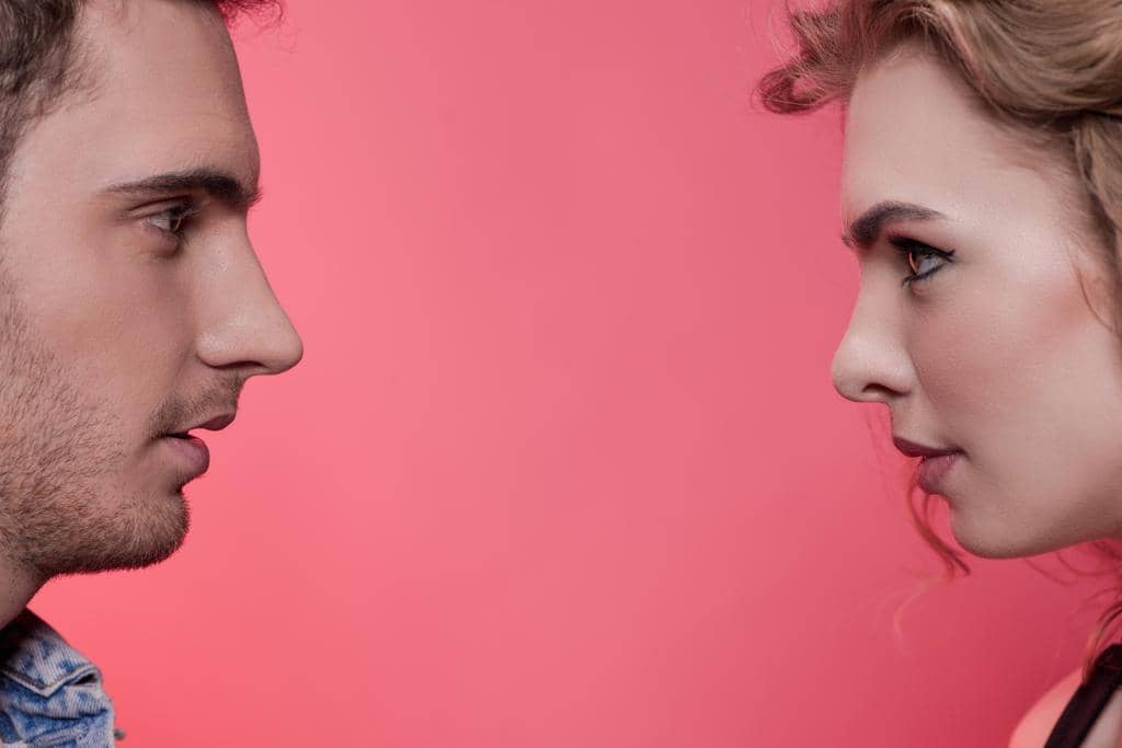 11 Surprising Selfish Things Women Do in Relationships - According to Men 3 young couple in love