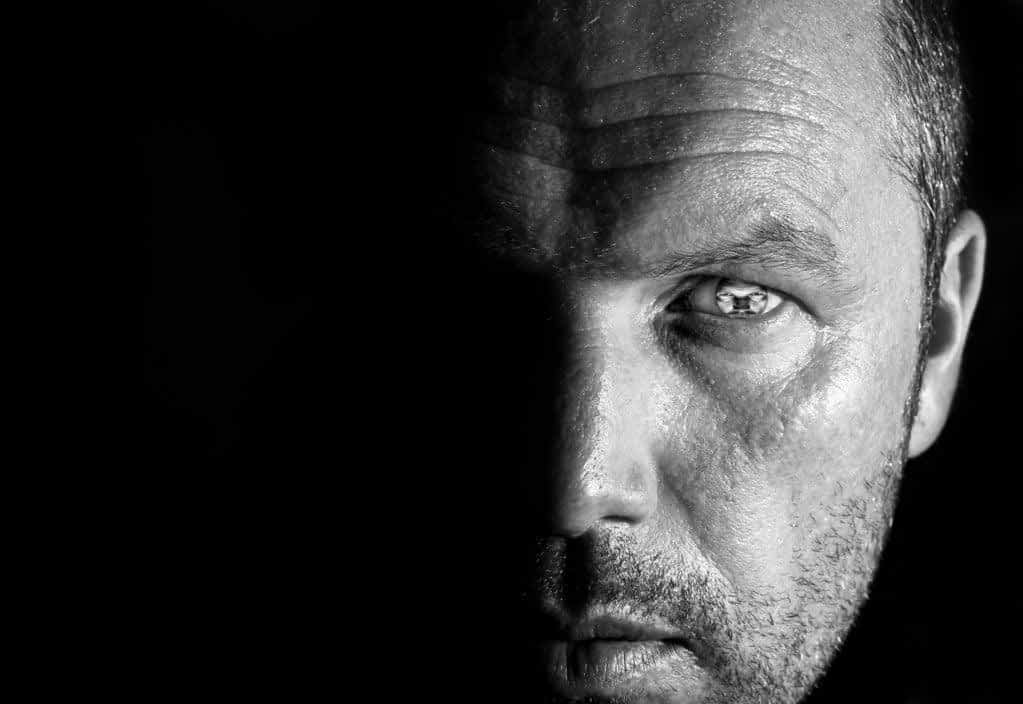 Machiavellianism in Relationships: 4 Helpful Ways to Handle It 6 Creepy man