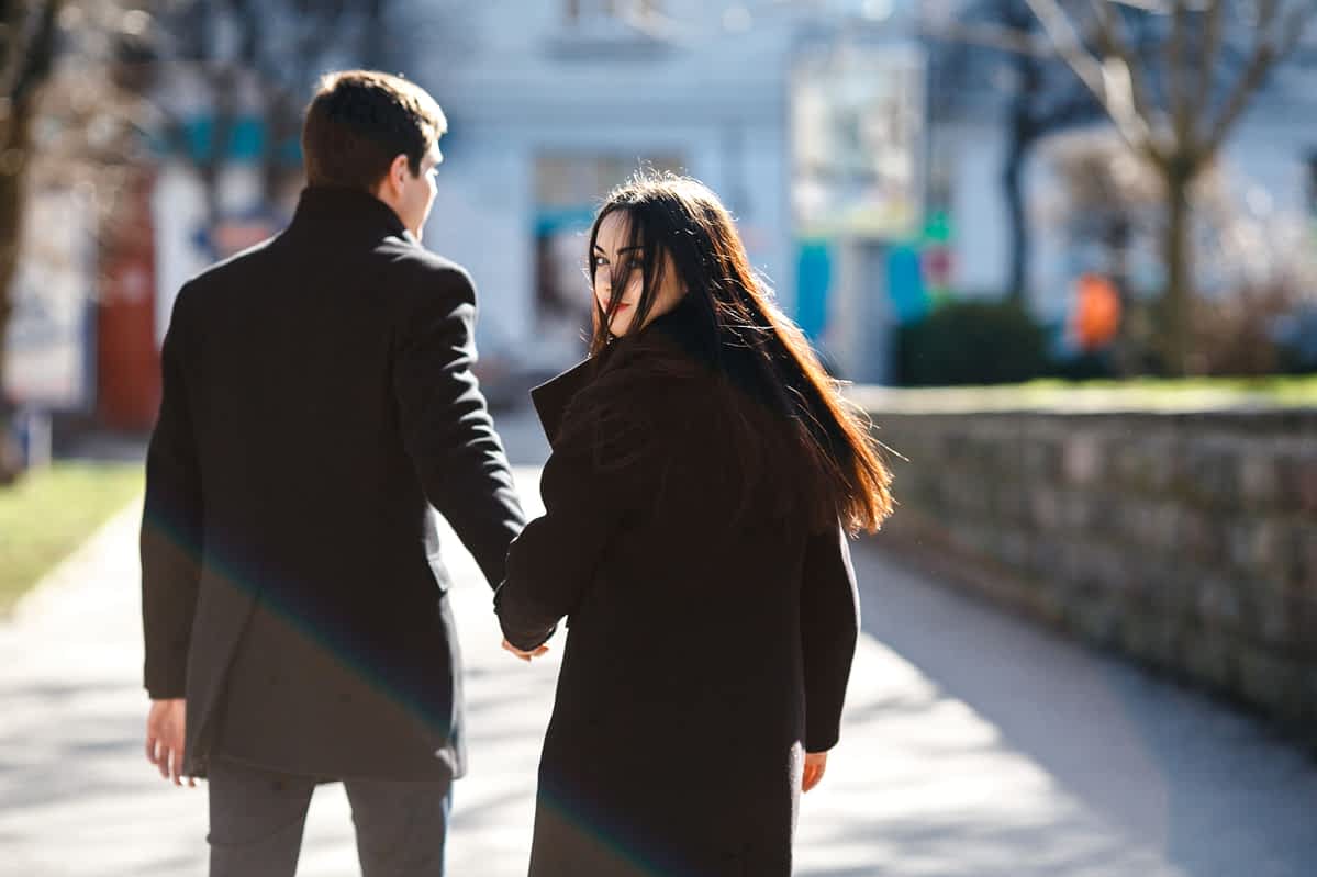 beautiful young couple meets against the backdrop of the city