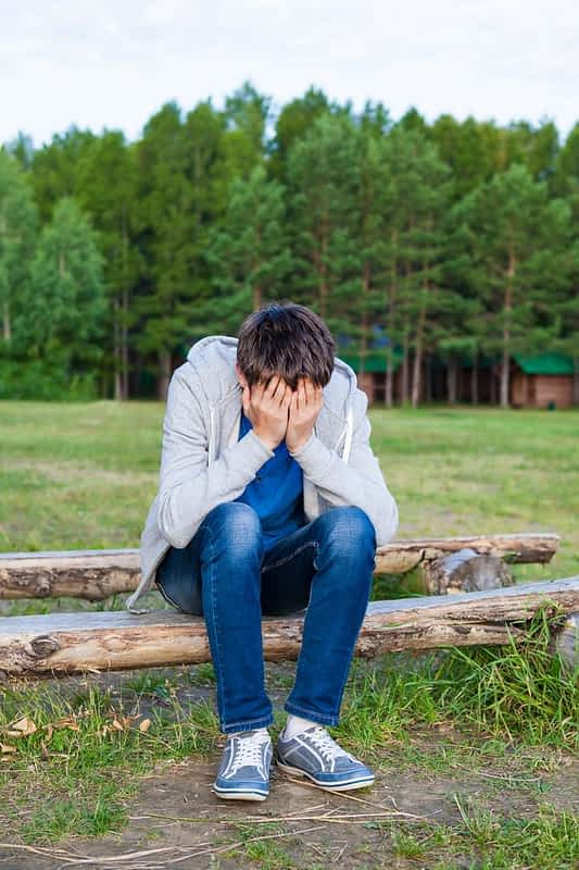 14 Ways Childhood Emotional Neglect Leads to Toxic Relationships 10 photo sad young man