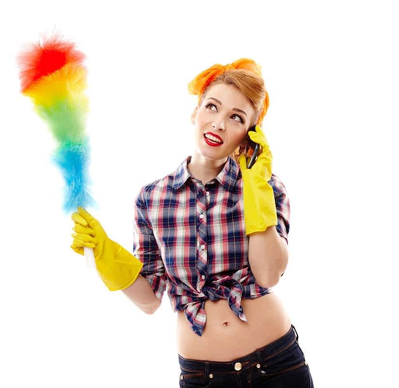 Crushing Exhaustion: 5 Ways Good Wife Syndrome Takes a Toll 5 housewife talking to the phone