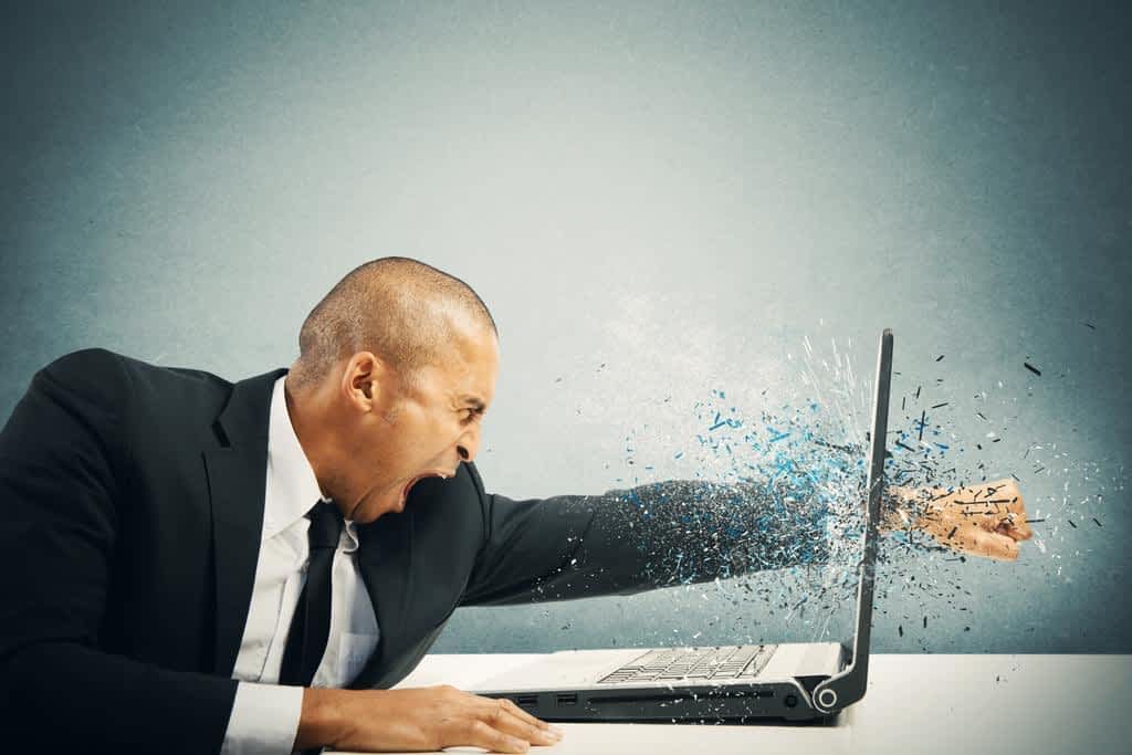 Male Fragility and Abusive Relationships: The Psychological Underpinnings 8 stress and frustration