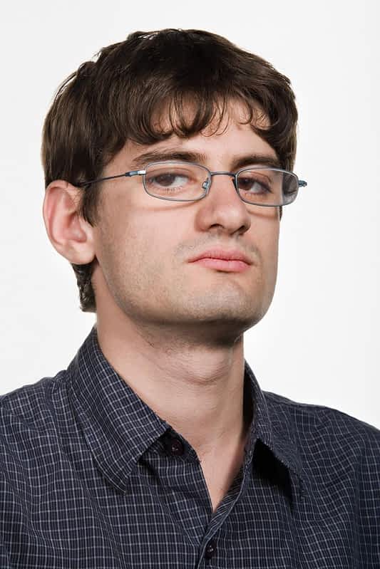 Contempt in Relationships: 5 Eye Opening Examples, Its Disastrous Effects